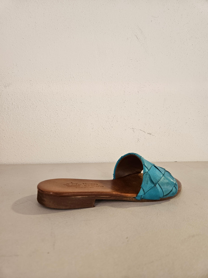 Ciabattina turchese nuova cuoieria