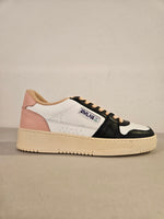 Sneakers in pelle  logic nero logic bianco .galaxy blush.f.do di mono