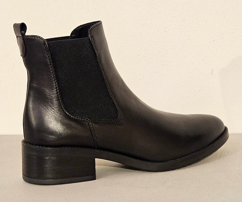 Stivaletto brunelli