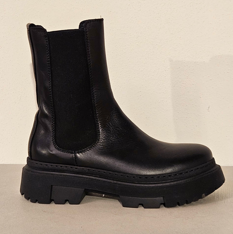 Stivaletto crown