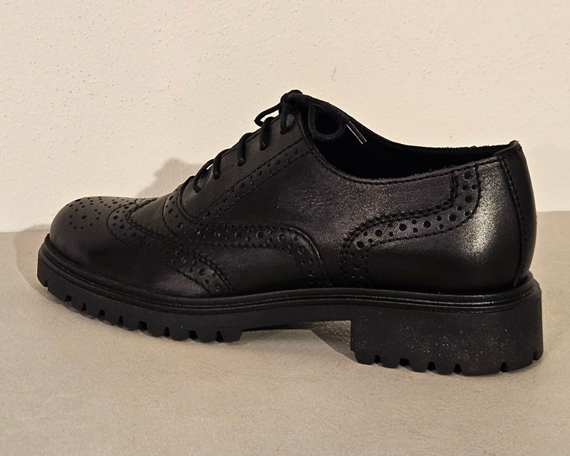 Scarpa brunelli