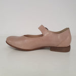 Meravigliosa ballerina stile baby con cinturino in pelle color phard. Nuova collezione primavera/estate 2023.