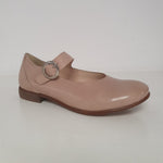 Meravigliosa ballerina stile baby con cinturino in pelle color phard. Nuova collezione primavera/estate 2023.